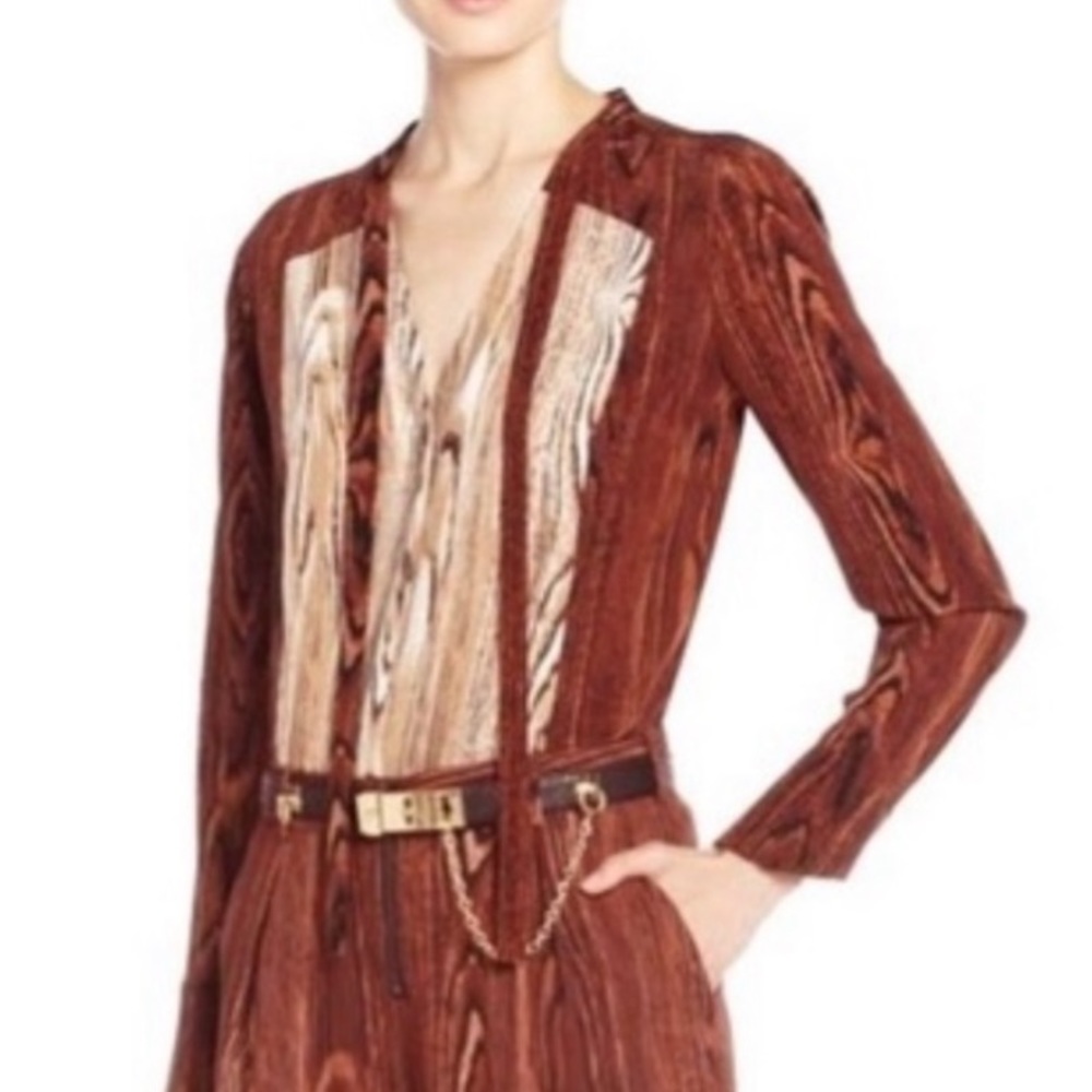 BCBGMAXAZRIA Jade Silk Brown Tan Wood Grain Bow Tie Blouse Sz SMALL - Picture 3 of 3